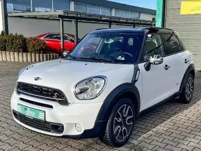 Usata Mini Cooper S Countryman 190 CV (139 kW) 2014 Bianco SUV