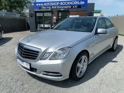 Gebraucht Mercedes E250 Elegance 204 PS (150 kW) 2011 Silber Limousine