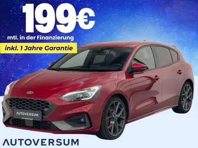 Używany Ford Focus ST 280 KM (205 kW) 2021 Czerwony Sedan/Limuzyna