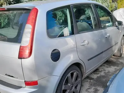 Gebraucht Ford C-MAX 100 PS (73 kW) 2006 Silber Van / Kleinbus