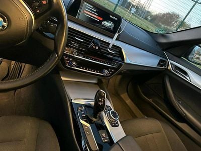 Second-hand BMW 530 iPerformance 252 CP (185 kW) 2020 Negru Berlinǎ