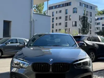 Gebraucht BMW 120 M Sport 184 PS (135 kW) 2018 Grau Kleinwagen