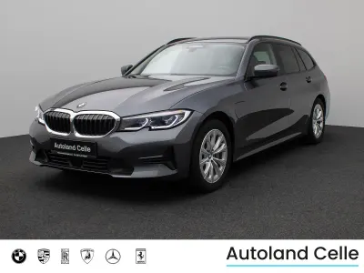Używany BMW 330e Sport Line 292 KM (214 kW) 2021 Szary Sedan/Limuzyna