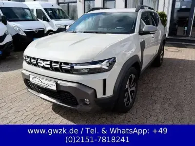 Gebraucht Dacia Duster Journey 101 PS (74 kW) 2025 Beige SUV