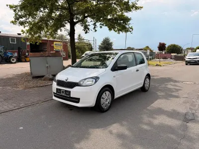 Gebraucht Skoda Citigo Active 60 PS (44 kW) 2015 Weiß Kleinwagen
