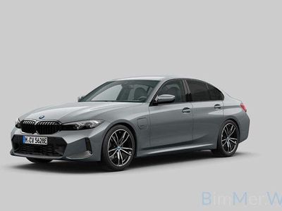 BMW 330e