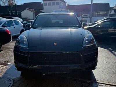 Gebraucht Porsche Cayenne 460 PS (338 kW) 2022 Schwarz SUV