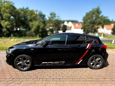 Usado Ford Focus ST-Line 125 HP (91 kW) 2020 Preto Sedan