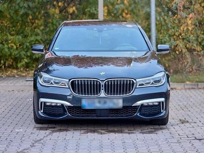 Gebraucht BMW 730 263 PS (193 kW) 2016 Blau Limousine