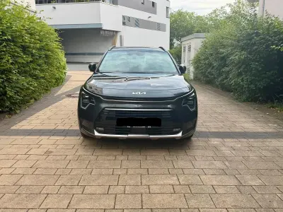 Gebraucht Kia Niro Spirit 105 PS (77 kW) 2023 Grau SUV
