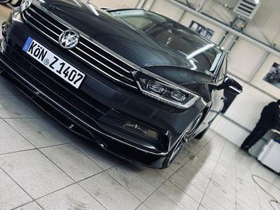 Gebraucht VW Passat Highline 280 PS (205 kW) 2018 Grau Kombi
