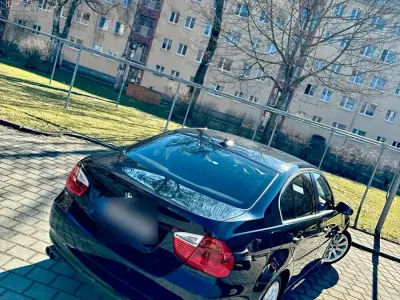 Brugt BMW 325 197 HK (144 kW) 2008 Sort Sedan