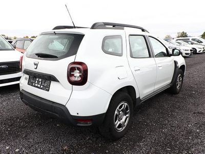 Gebraucht Dacia Duster Comfort 114 PS (83 kW) 2018 Gletscherweiß gletscherweiß SUV