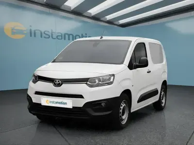 Gebraucht Toyota Proace City City 102 PS (75 kW) 2020 Weiß Van / Kleinbus