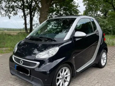 Gebraucht Smart ForTwo Cabrio 71 PS (52 kW) 2013 Schwarz Cabrio