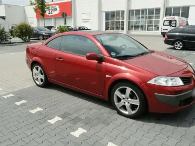 Gebraucht Renault Mégane Cabriolet Authentique 113 PS (83 kW) 2006 Rot Cabrio
