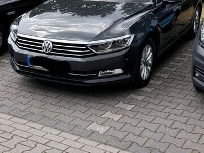 gebraucht VW Passat Variant 1.6 TDI (BlueMotion Technology) DSG Comfortline