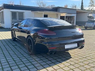 Porsche Panamera GTS