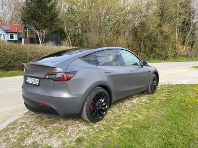Gebraucht Tesla Model Y Performance 398 kW (542 PS) 2024 Grau SUV