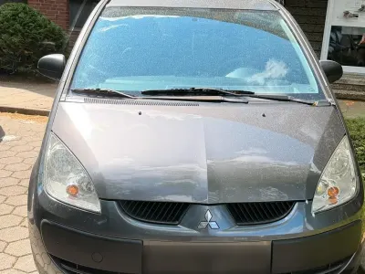 Gebraucht Mitsubishi Colt 95 PS (69 kW) 2006 Silber Kleinwagen
