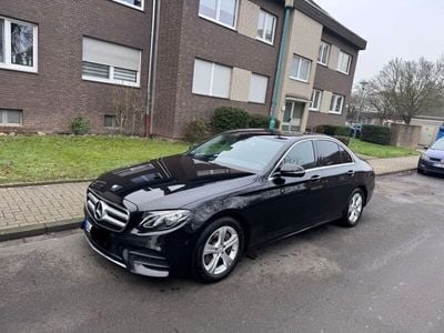 Mercedes E220