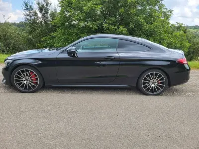 Gebraucht Mercedes C250 AMG line 211 PS (155 kW) 2016 Schwarz Coupé