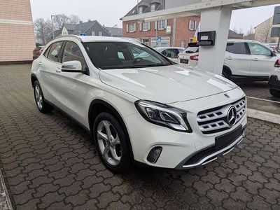 Mercedes GLA200