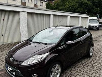 Second-hand Ford Fiesta Titanium 82 CP (60 kW) 2010 Mov Hatchback