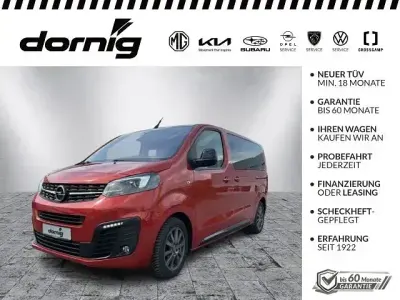 Käytetty Opel Zafira Life Selection 145 HP (106 kW) 2021 Punainen Tila-auto