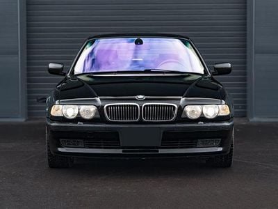 Gebraucht BMW 740 286 PS (210 kW) 2001 Schwarz Limousine