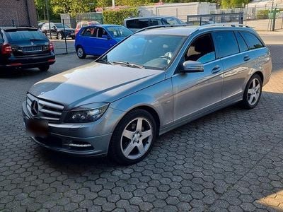 Gebraucht Mercedes C180 156 PS (114 kW) 2010 Grau Kombi