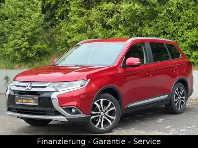 Gebraucht Mitsubishi Outlander Edition 150 PS (110 kW) 2017 Rot SUV