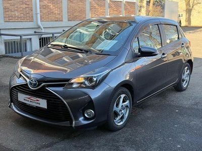 Gebraucht Toyota Yaris Hybrid Edition-S 75 PS (55 kW) 2016 Grau Limousine