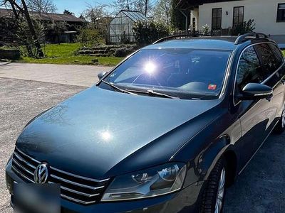 Usata VW Passat 140 CV (102 kW) 2010 Grigio Station wagon