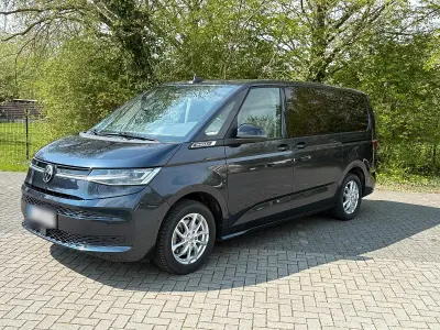 Gebraucht VW Multivan Life 204 PS (150 kW) 2024 Andere farben Van / Kleinbus
