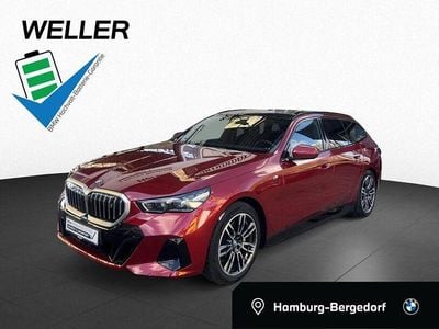 Gebraucht BMW i5 M Sport 250 kW (340 PS) 2025 Fire red metallic (rot) Kombi