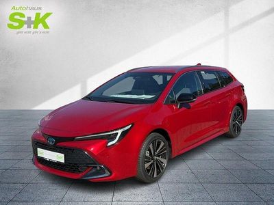 Neu Toyota Corolla 2025 Karminarot metallic (rot) Kombi