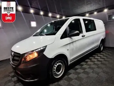 Używany Mercedes Vito 136 KM (100 kW) 2021 Biały Van