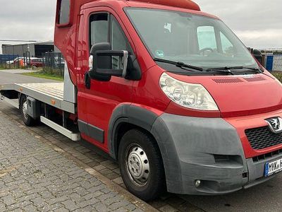Gebraucht Peugeot Boxer 158 PS (116 kW) 2011 Rot Van