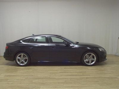 Second-hand Audi A5 Sportback Sport 190 CP (139 kW) 2020 Negru Hatchback