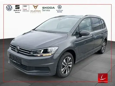 Neu VW Touran 150 PS (110 kW) 2026 Grau Van / Kleinbus