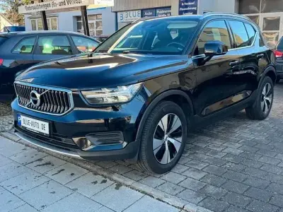Usado Volvo XC40 Inscription 211 HP (155 kW) 2021 Preto SUV