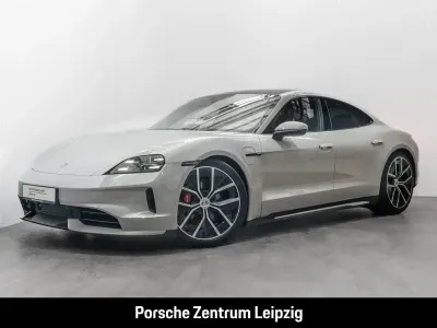 Begagnad Porsche Taycan 4S 439 kW (598 HK) 2024 Vit Sedan