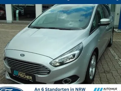 Gebraucht Ford S-MAX Business Edition 190 PS (139 kW) 2019 Silber Van / Kleinbus