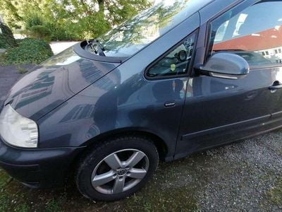 Second-hand VW Sharan Highline 140 CP (102 kW) 2006 Monovolum