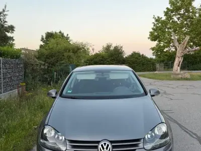 Gebraucht VW Golf V 75 PS (55 kW) 2004 Grau Kleinwagen