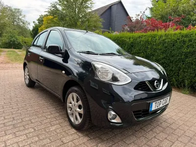 Gebraucht Nissan Micra Acenta 80 PS (58 kW) 2015 Schwarz Kleinwagen