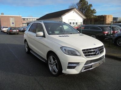 Gebraucht Mercedes ML350 AMG line 258 PS (189 kW) 2013 Weiß SUV