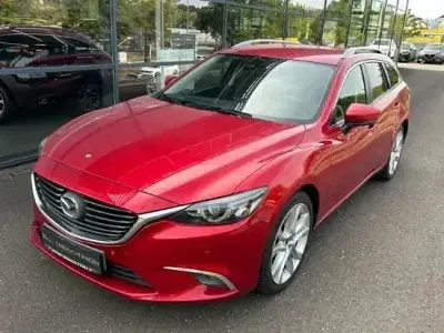 Gebraucht Mazda 6 Nakama 150 PS (110 kW) 2017 Rubinrot metallic (metallic) Kombi