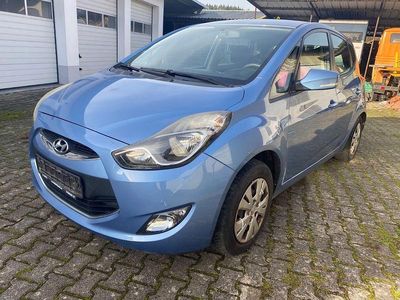 Gebraucht Hyundai ix20 Classic 90 PS (66 kW) 2012 Blau Kleinwagen